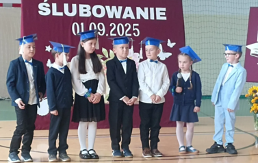 Uczniowie klasy pierwszej