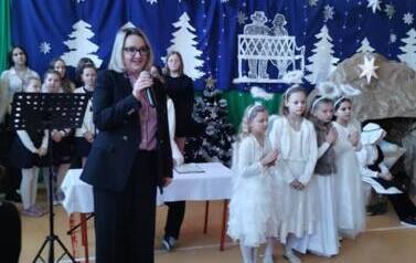 Powitanie gości przez panią Dyrektor.